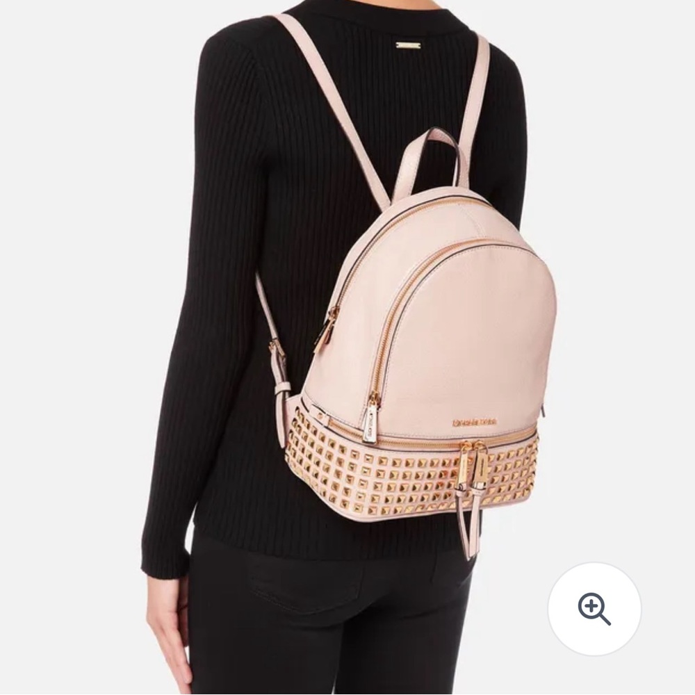 MICHAEL MICHAEL KORS Women's Rhea Zip Medium silver ringed Backpack - pale Pink